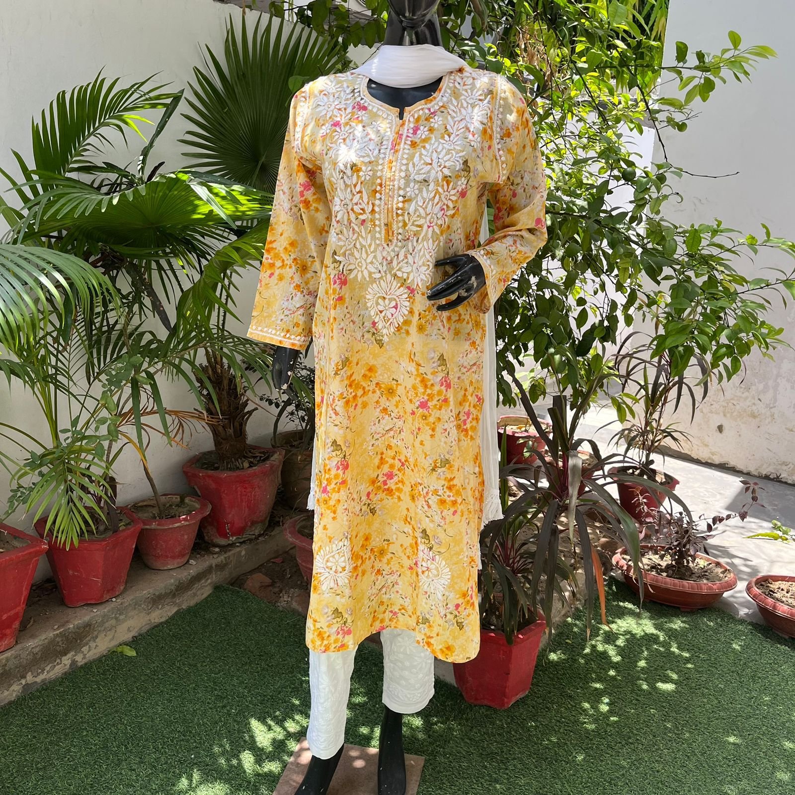 Mulmul-Cotton-Chikankari-Kurta-Yellow.jpg